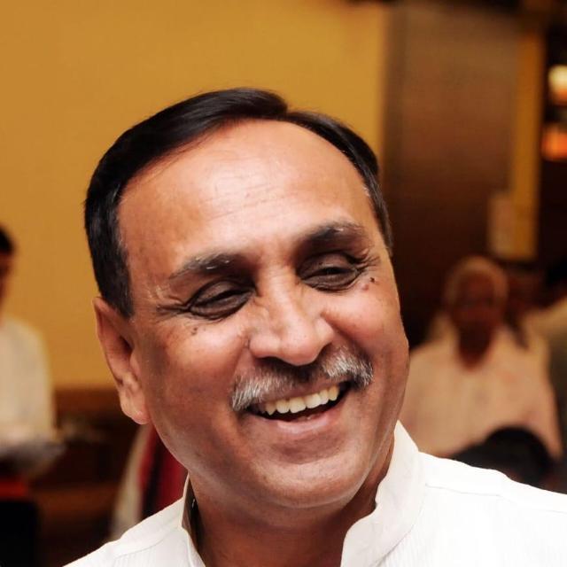 હૃદયસ્થ આદરણીય શ્રી વિજયભાઈ રૂપાણીજી